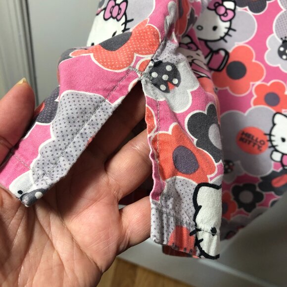 Hello Kitty women pink and orange scrub top, size XL - Picture 7 of 8